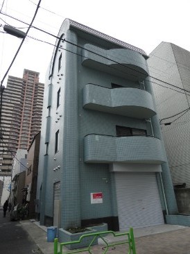 建物正面