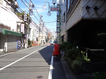 新宿エヌティビル　